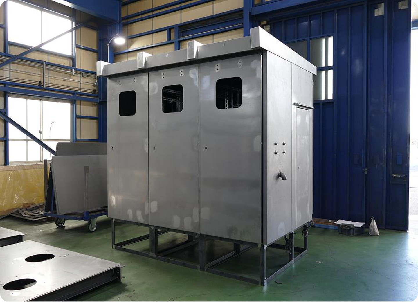 Cabinet & Enclosure